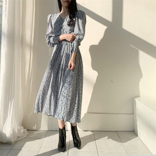 V-Neck Long Sleeves Floral Print Pleated Midi Dress