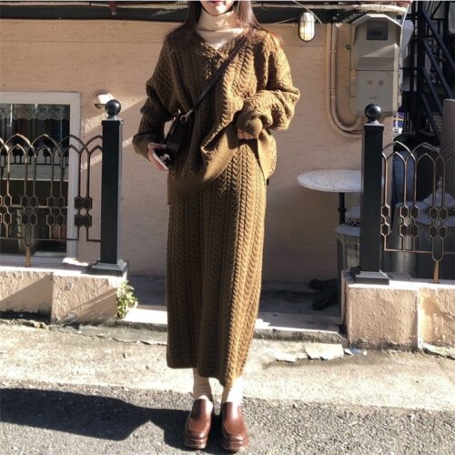 V-Neck Loose Jumper and Elastic Solid Midi Skirt