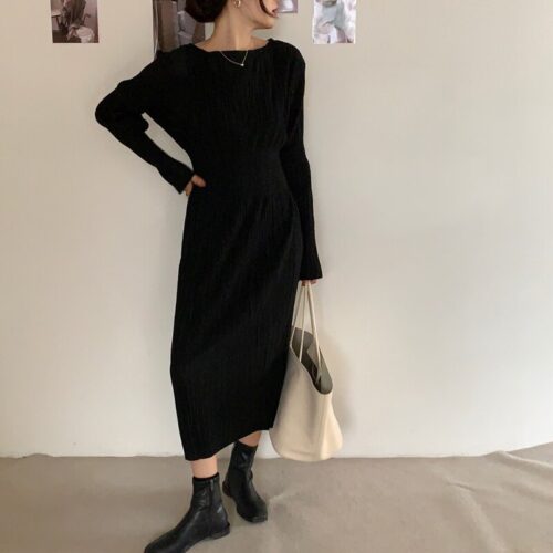 Autumn O-Neck Long Sleeves Pleated Black Midi Dress - Image 2