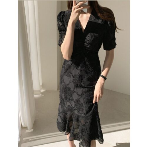 Spring / Autumn V-Neck Short Sleeves Waist-Controlled Creased Midi Dress - Image 4