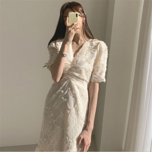 Spring / Autumn V-Neck Short Sleeves Waist-Controlled Creased Midi Dress - Image 3