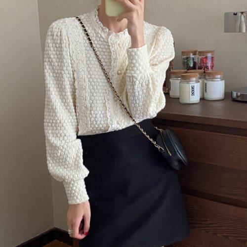 Autumn O-Neck Long Sleeves Lace Buttons Blouse