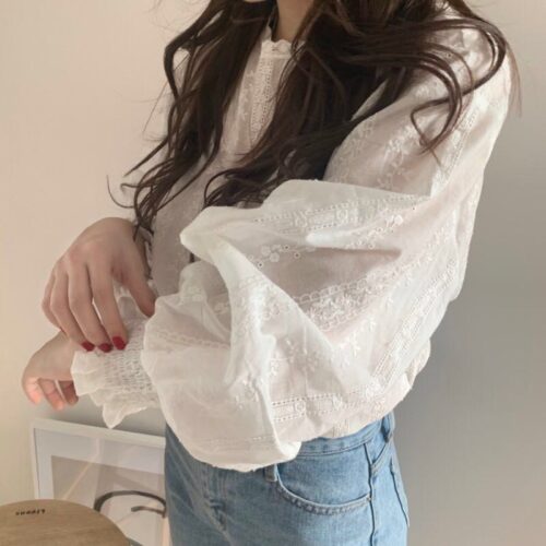 Spring / Autumn O-Neck Lantern Sleeves Elastic Cuffs Blouse - Image 2