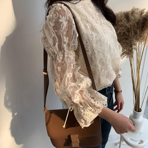 Spring / Summer O-Neck Long Sleeves Embroidery Floral Lace Blouse - Image 5