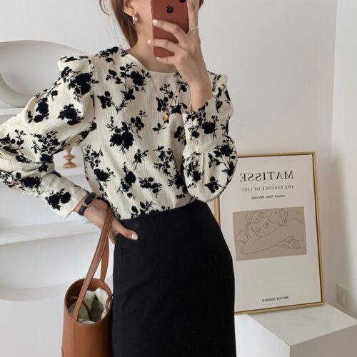 Long Sleeves Two-Button Cuffs Floral Print Blouse