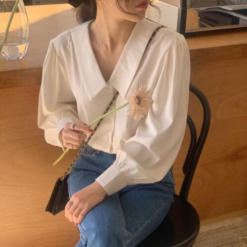 Chelsea Collar Long Sleeves Solid Blouse