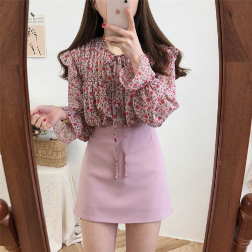Spring / Autumn Lace-Up Collar Long Sleeves Floral Print Blouse - Image 2
