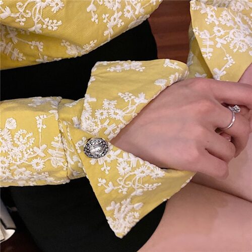 Spring / Autumn Turn-Down Collar Puff Long Sleeves Embroidery Floral Blouse - Image 5