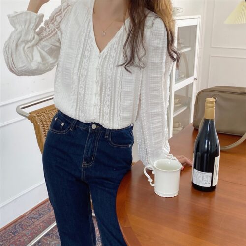 Spring / Autumn V-Neck Long Sleeves Lace Buttons Blouse - Image 5
