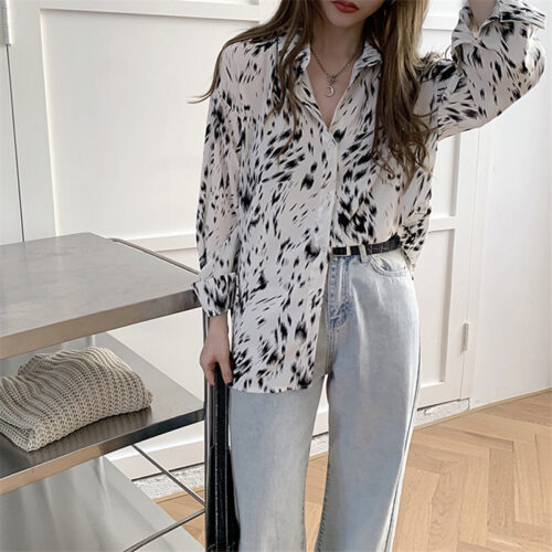 Spring / Autumn Korean Turn-Down Collar Long Sleeves Abstract Print Blouse - Image 5