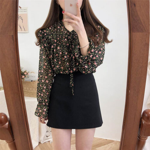 Spring / Autumn Lace-Up Collar Long Sleeves Floral Print Blouse - Image 4