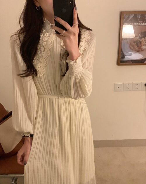 Lace Stand Collar Long Sleeves Pleated Midi Dress