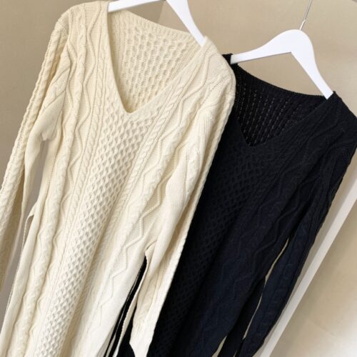 Winter V-Neck Long Sleeves Twist Solid Knitted Midi Dress with Belt - Image 3
