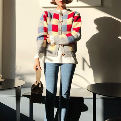 Spring / Autumn O-Neck Colored Plaid Cardigan