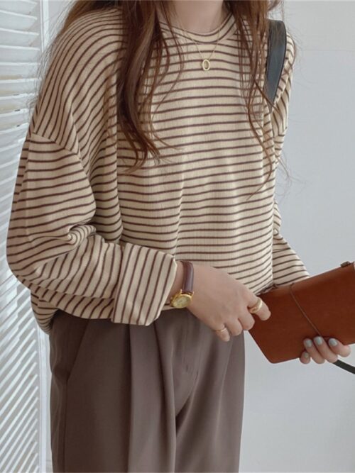 Spring / Autumn O-Neck Long Sleeves Cotton Loose-Fitting Striped T-Shirt - Image 5