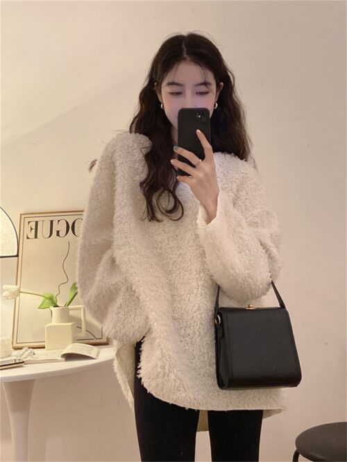 Winter V-Neck Long Sleeves Loose Solid Sweatshirt - Image 4