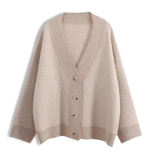 Spring / Autumn V-Neck V-Pattern Thick Hem Knitted Cardigan - Image 7