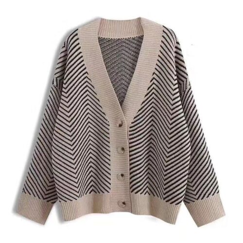 Spring / Autumn V-Neck V-Pattern Thick Hem Knitted Cardigan - Image 6