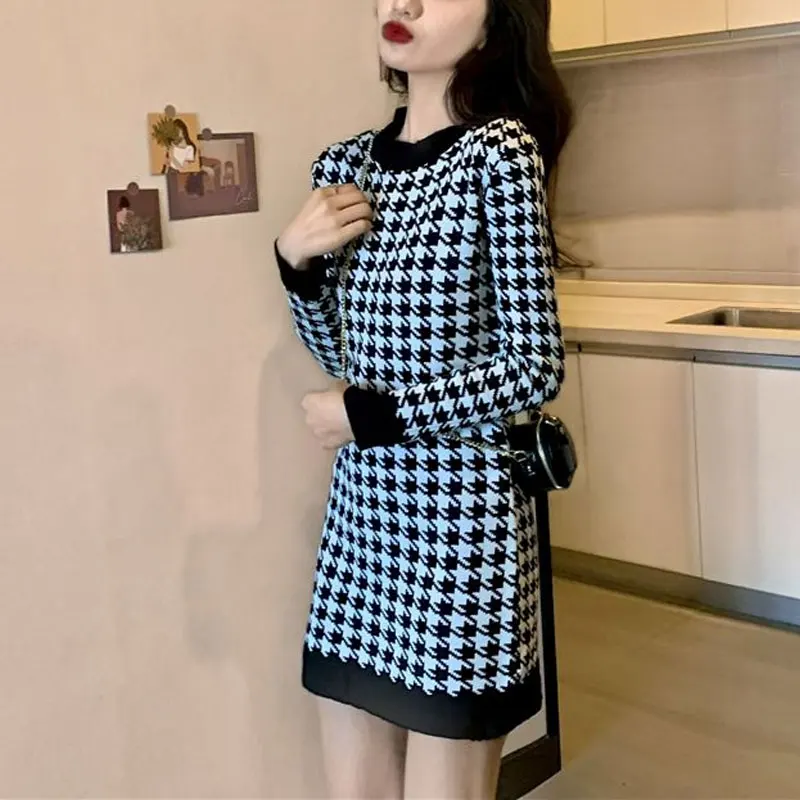 Autumn / Winter O-Neck Long Sleeves Houndstooth Mini Dress - Image 4